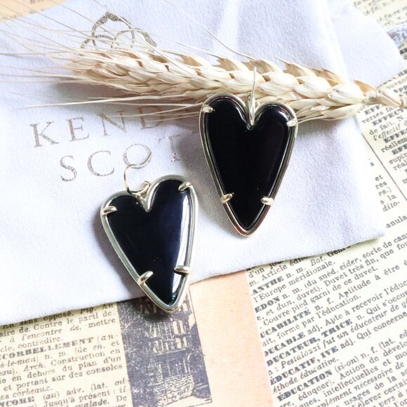 Kendra Scott Gold Black Obsidian Earrings - Ansley Heart - Picture 2 of 2